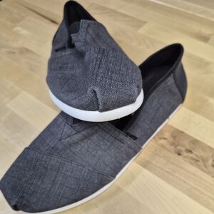 Toms Gray Loafers Comfortable Slip-Ons/Size 10.5